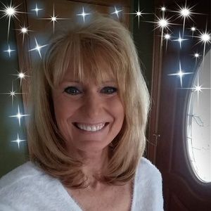 Meet your Posher, Valerie